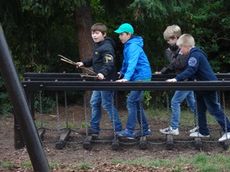 Spielen auf dem Schulspielplatz